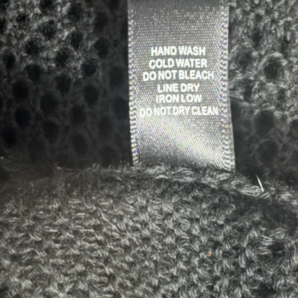 Black Sleeveless V-Neck Crochet Maxi Dress size Large - Picture 8 of 8